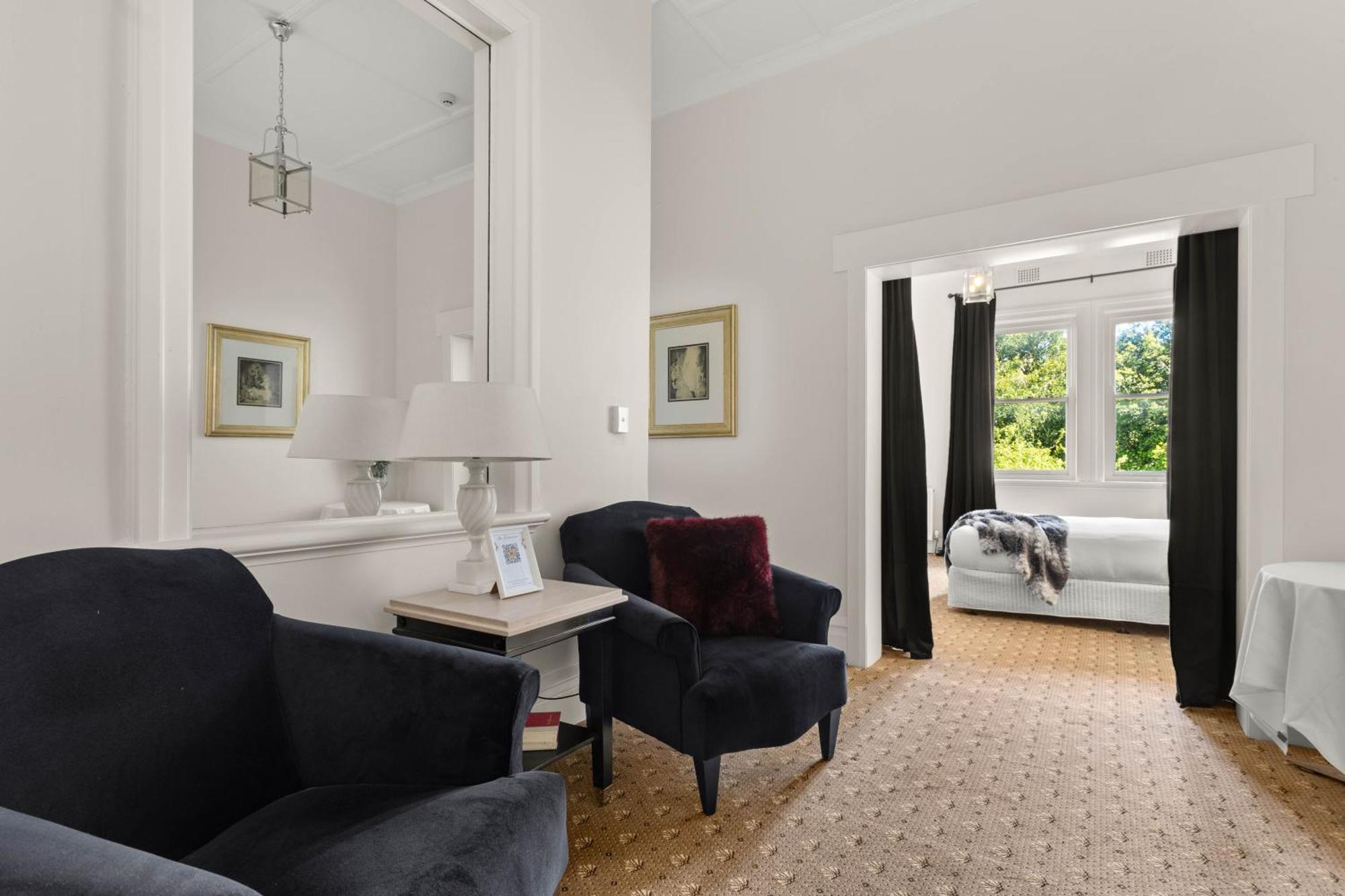 The Robertson Hotel 외부 사진