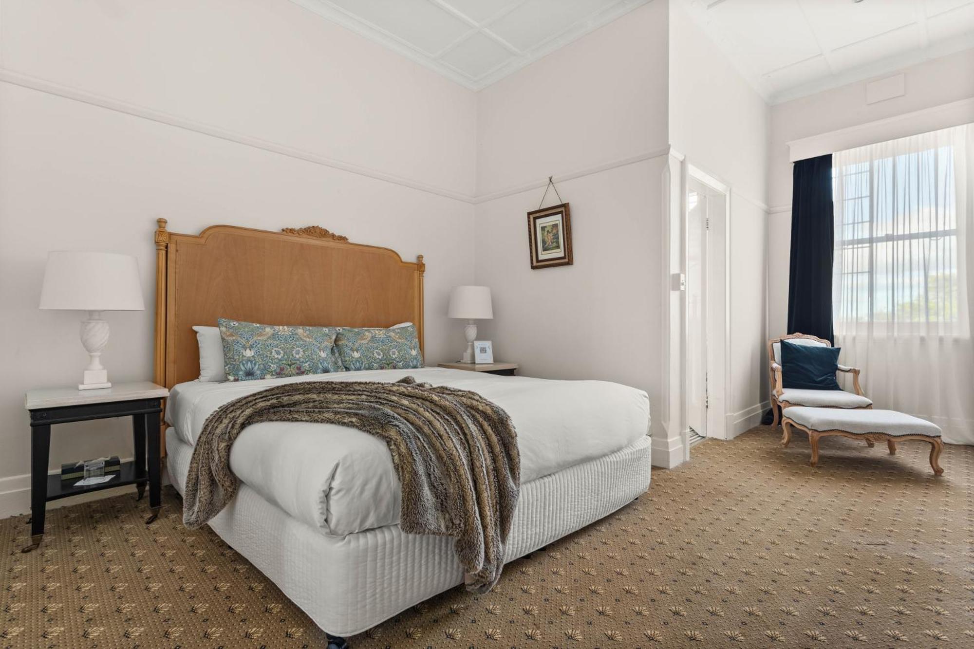 The Robertson Hotel 외부 사진