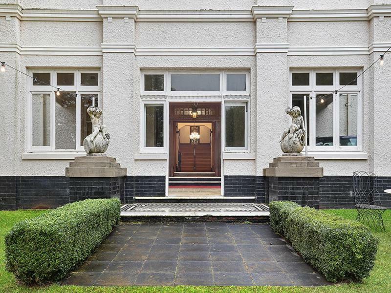 The Robertson Hotel 외부 사진