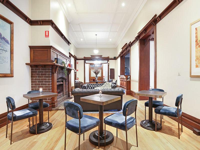 The Robertson Hotel 외부 사진